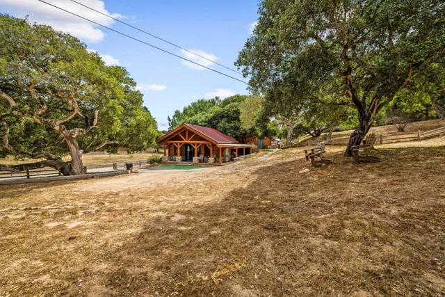 $1,750,000 | 8697 Dyer Road, Salinas, CA 93907