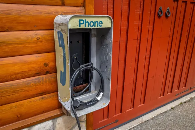 $1,750,000 | 8697 Dyer Road, Salinas, CA 93907