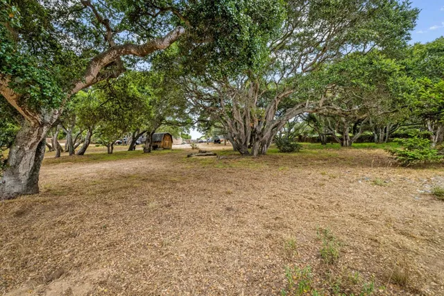 $1,750,000 | 8697 Dyer Road, Salinas, CA 93907