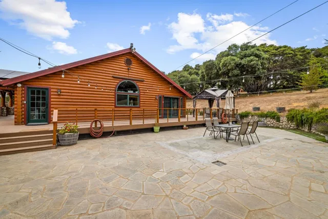 $1,750,000 | 8697 Dyer Road, Salinas, CA 93907