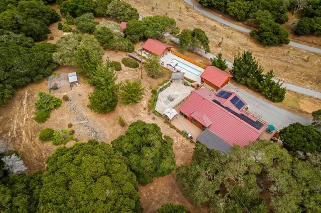 $1,750,000 | 8697 Dyer Road, Salinas, CA 93907