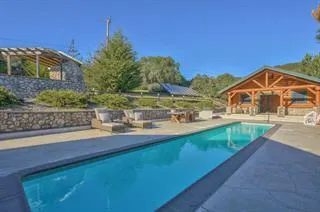 $1,750,000 | 8697 Dyer Road, Salinas, CA 93907