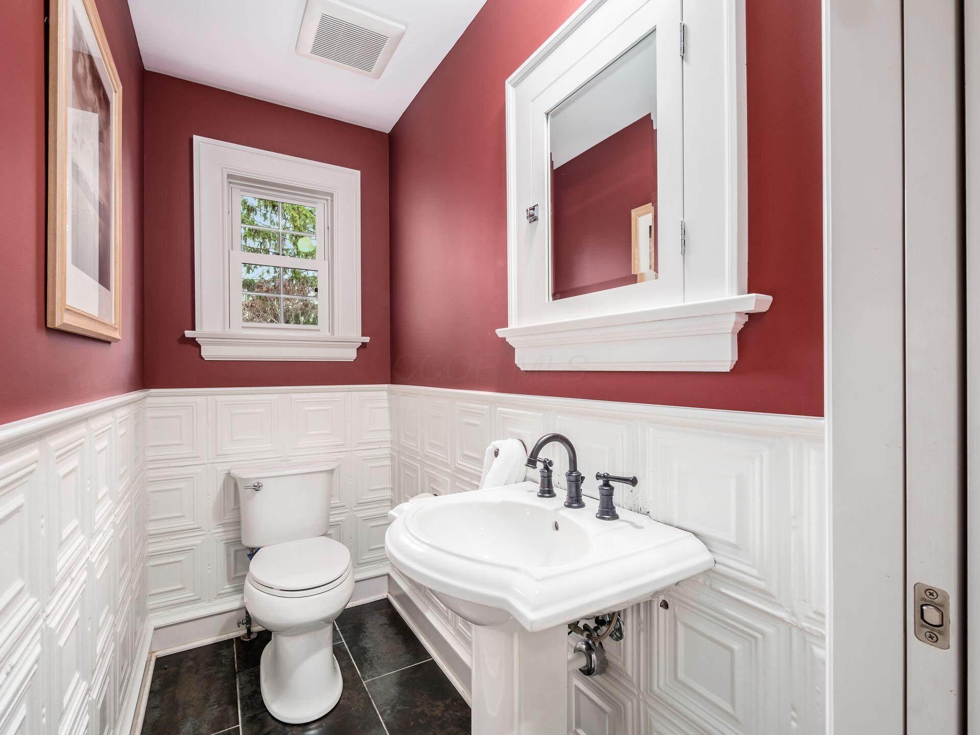 2061 Waltham Road Columbus, OH 43212 - Photo 29 of 97 19_2061 Waltham Rd