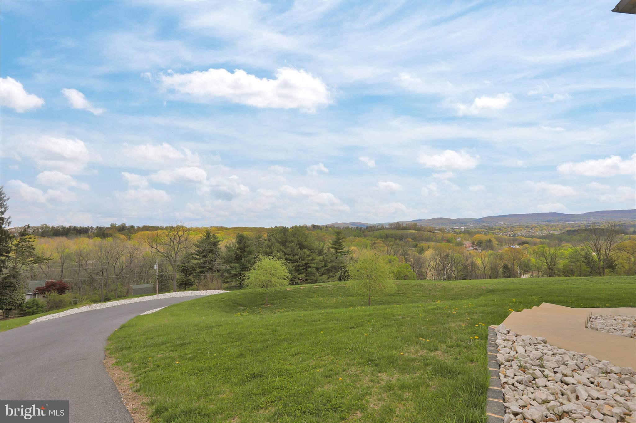 1064 Rick Road Leesport, PA 19533 - Photo 41 of 53 360_7783