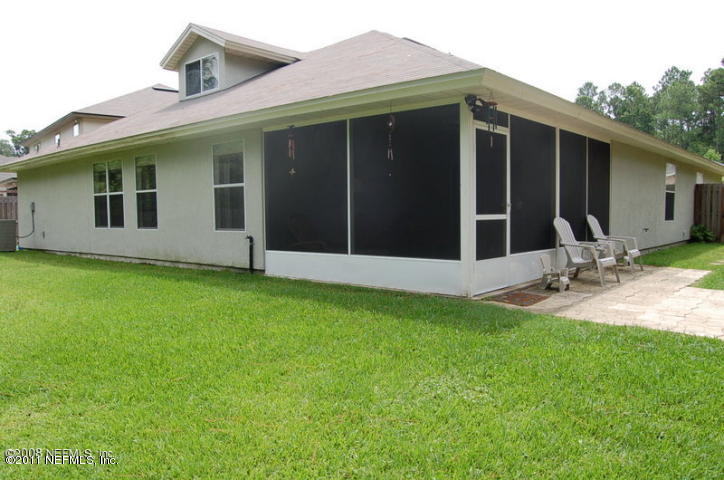 660 Spanish Wells Road Jacksonville, FL 32218 - Photo 14 of 16 Backyard 2