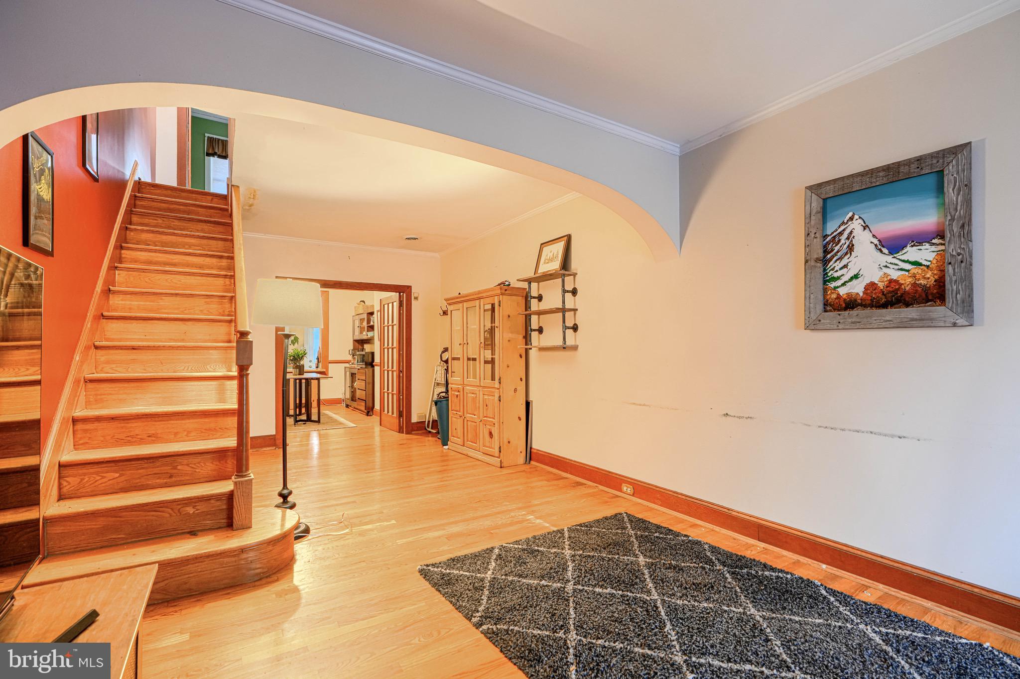 512 South Curley Street Baltimore, MD 21224 - Photo 5 of 29 a view of interior of the house