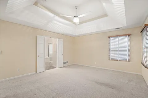 $525,000 | 8031 West 122nd Terrace, Overland Park, KS 66213