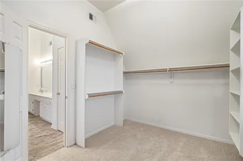 $525,000 | 8031 West 122nd Terrace, Overland Park, KS 66213