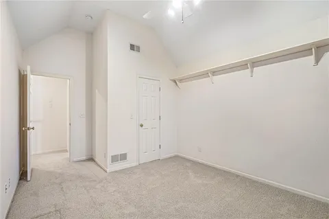 $525,000 | 8031 West 122nd Terrace, Overland Park, KS 66213