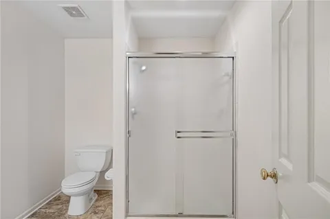 $525,000 | 8031 West 122nd Terrace, Overland Park, KS 66213