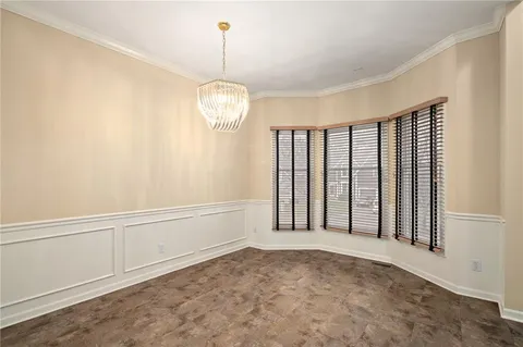 $525,000 | 8031 West 122nd Terrace, Overland Park, KS 66213