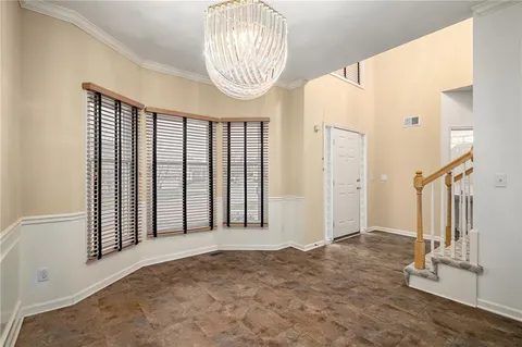 $525,000 | 8031 West 122nd Terrace, Overland Park, KS 66213