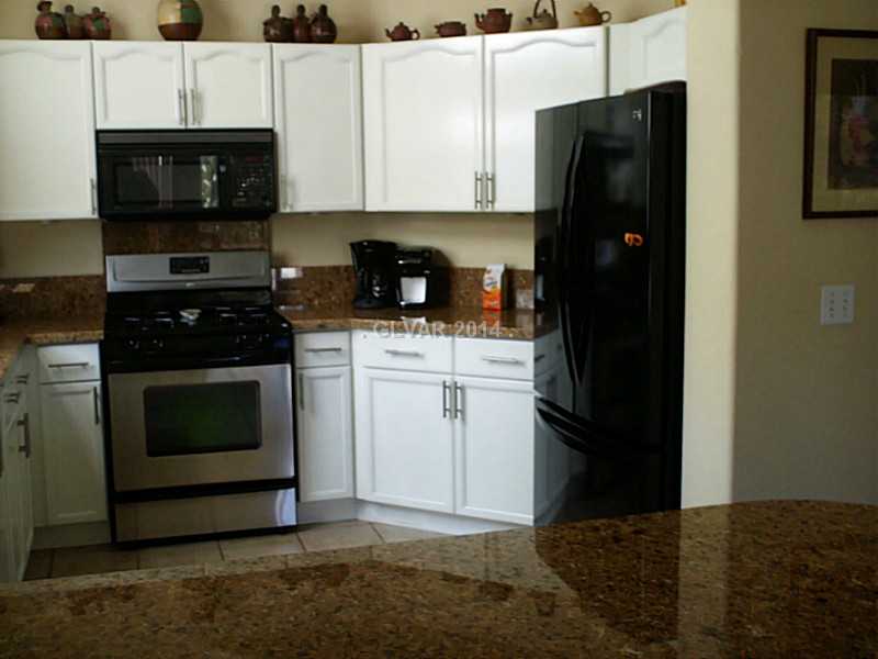 856 Cypress Pines Way Henderson, NV 89002 - Photo 10 of 27 Kitchen.