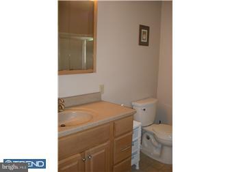1332 Deer Run Road Hatfield, PA 19440 - Photo 11 of 12 Bathroom
