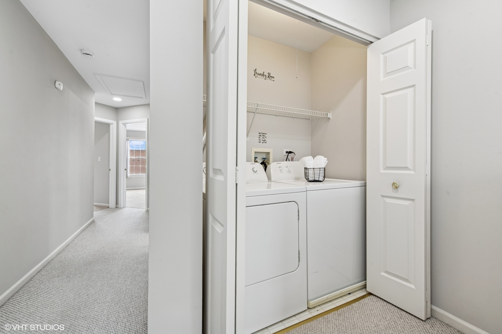 1136 Georgetown Way Vernon Hills, IL 60061 - Photo 12 of 21 a room with white cabinets and wooden floor