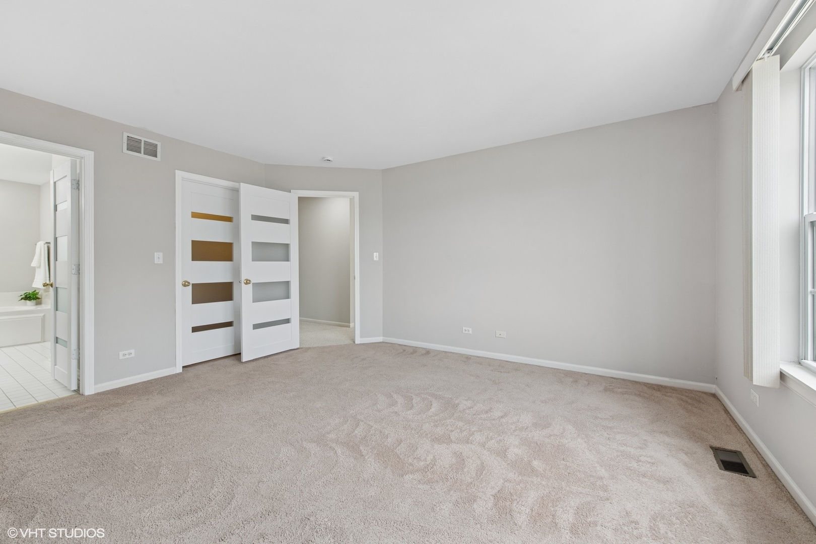 1136 Georgetown Way Vernon Hills, IL 60061 - Photo 13 of 21 a view of an empty room with a window