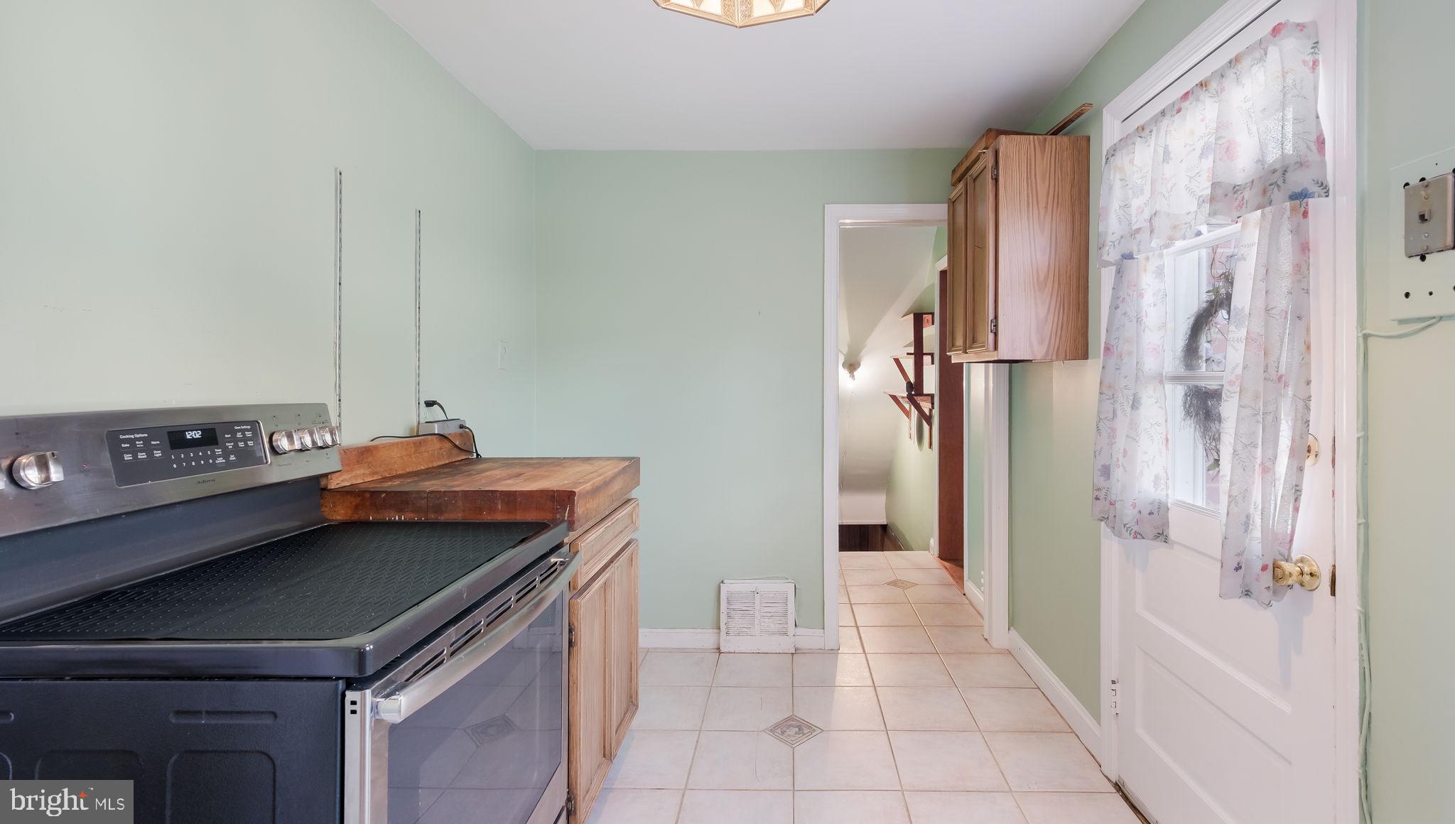 403 Brentwood Road Havertown, PA 19083 - Photo 12 of 28 Gallery Image 12