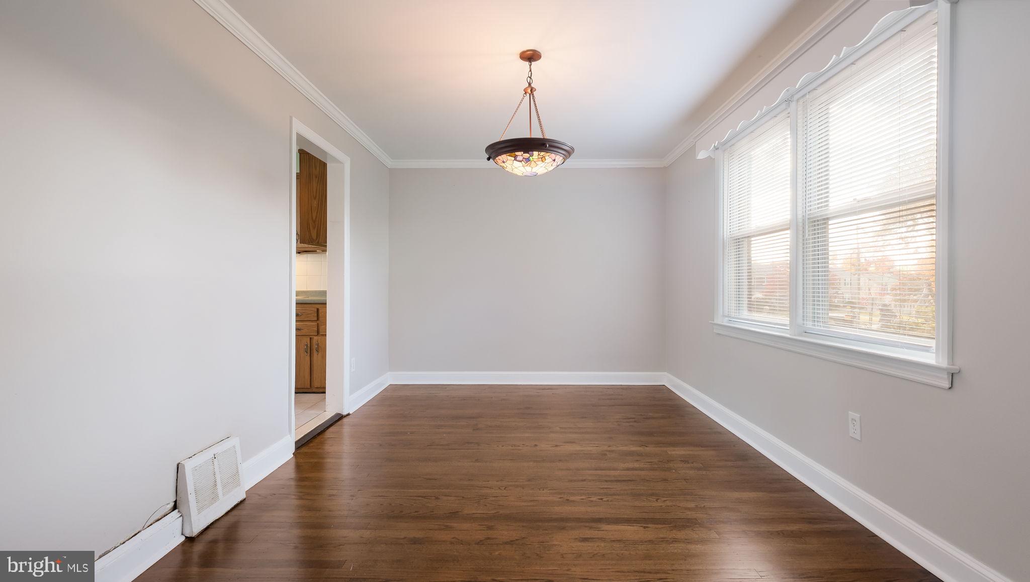 403 Brentwood Road Havertown, PA 19083 - Photo 7 of 28 Gallery Image 7