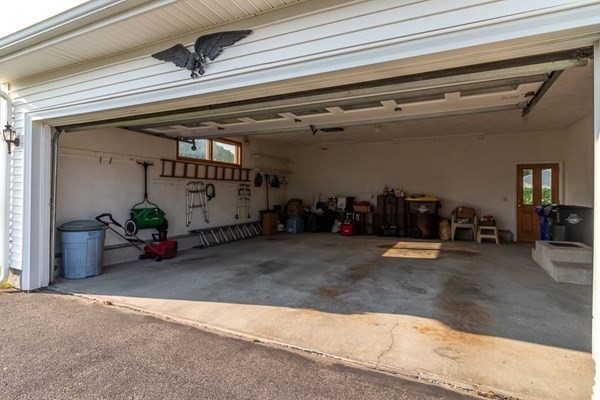 337 David Street Fall River, MA 02720 - Photo 11 of 40 Gallery Image 11