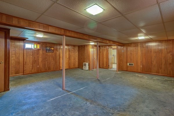 337 David Street Fall River, MA 02720 - Photo 35 of 40 Gallery Image 35