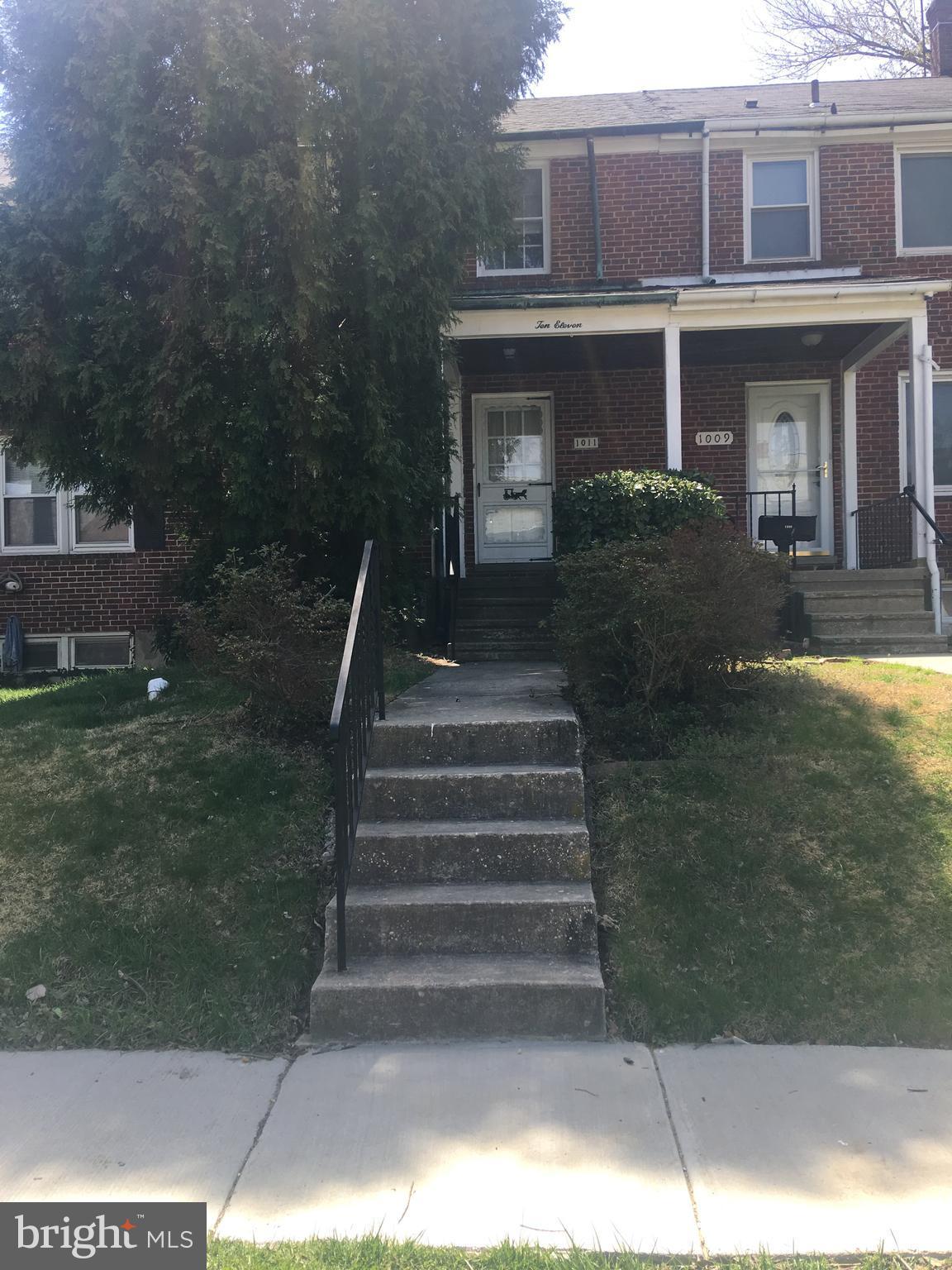 1011 St Dunstans Road Baltimore, MD 21212 - Photo 1 of 22 Exterior (Front)