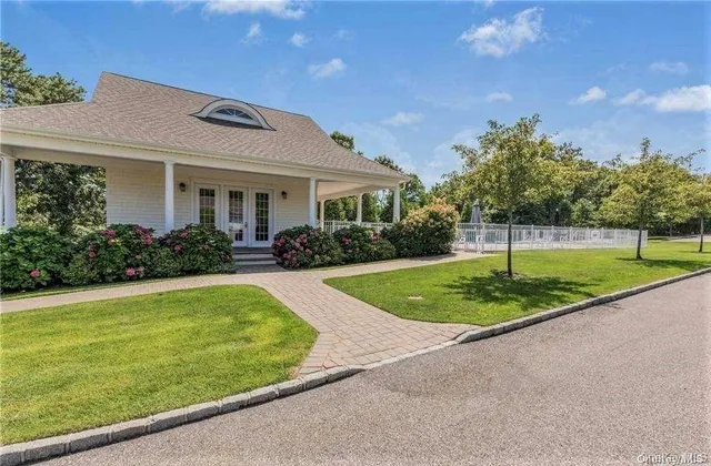 a view of outdoor space yard and patio