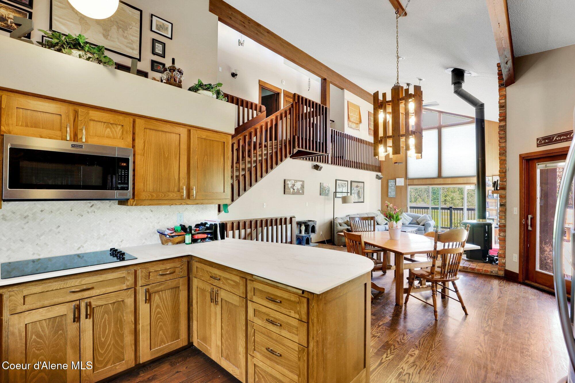 13625 South Sherman Road Spokane, WA 99224 - Photo 6 of 39 13625 S Sherman Rd 12