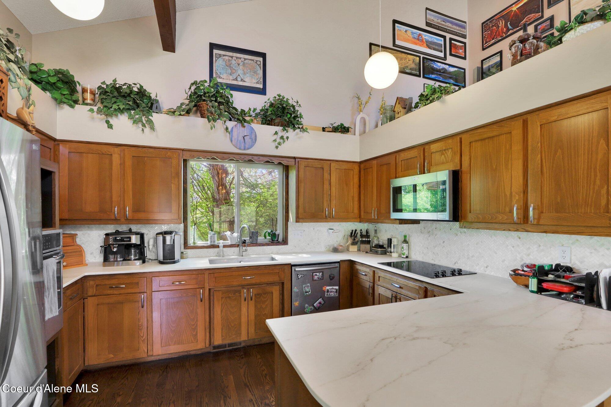 13625 South Sherman Road Spokane, WA 99224 - Photo 7 of 39 13625 S Sherman Rd 10