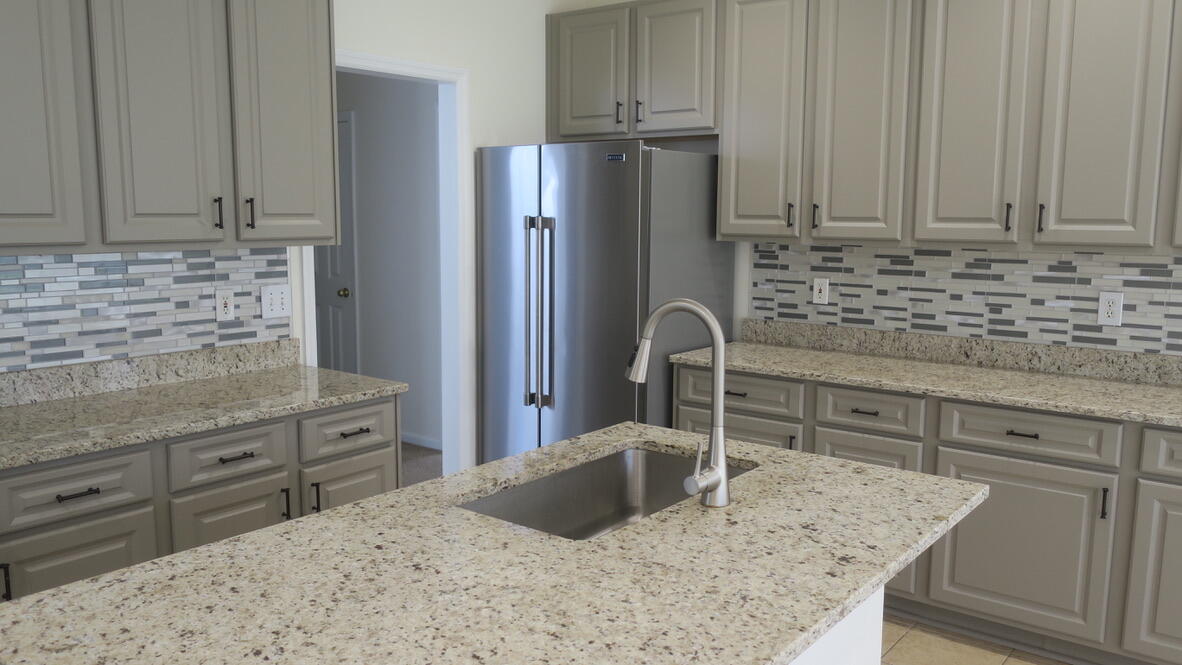 2180 Andover Way Mount Pleasant, SC 29466 - Photo 5 of 30 kitchen