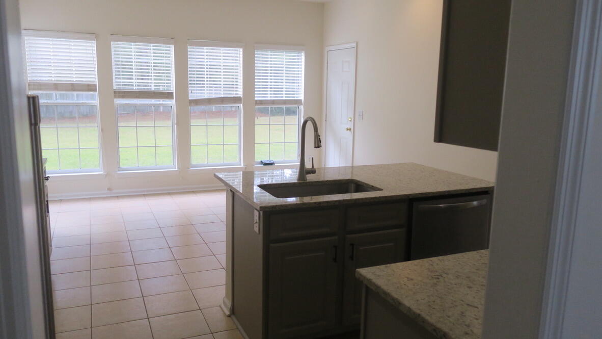 2180 Andover Way Mount Pleasant, SC 29466 - Photo 8 of 30 kitchen