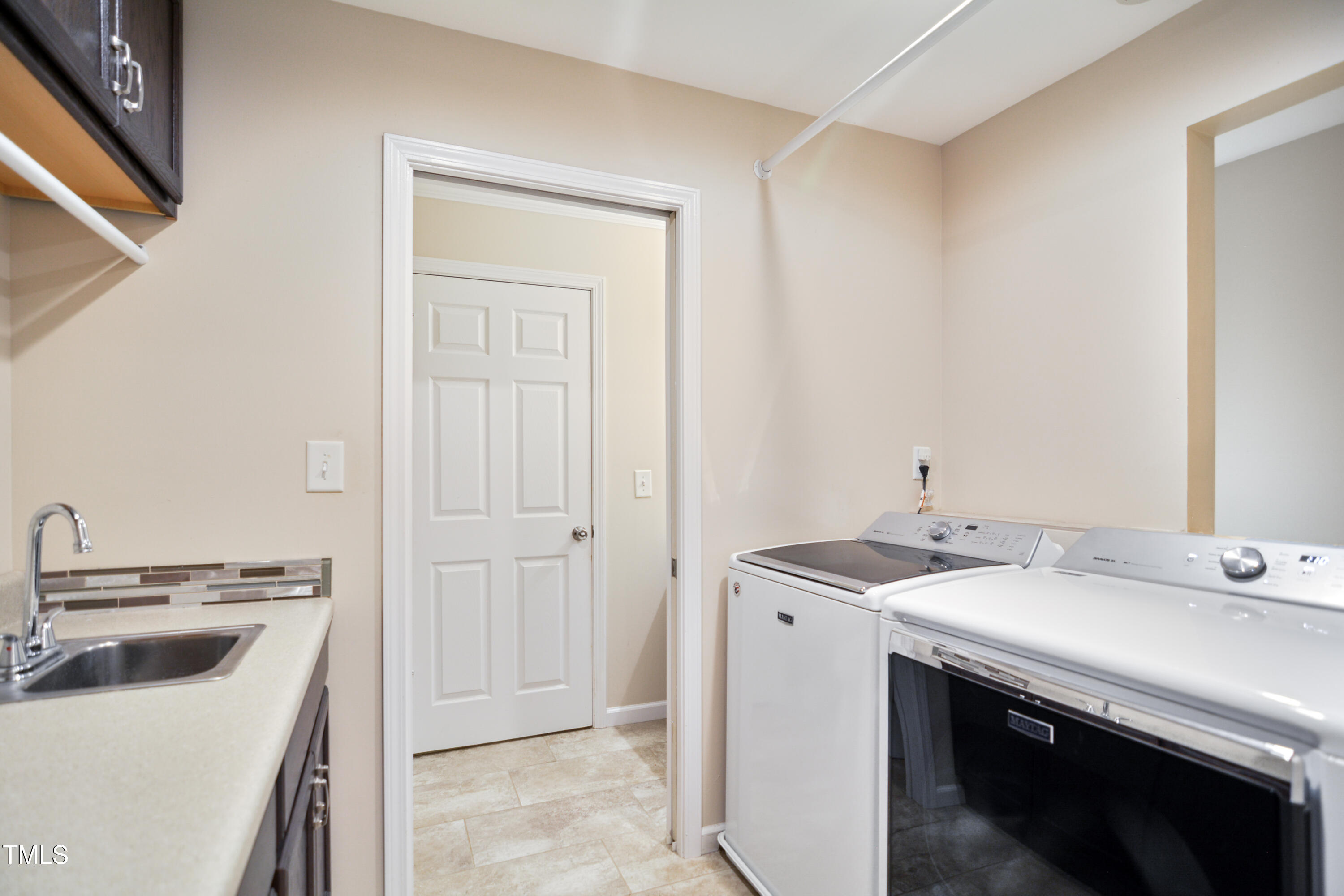 11708 Appaloosa Run East Raleigh, NC 27613 - Photo 17 of 30 24