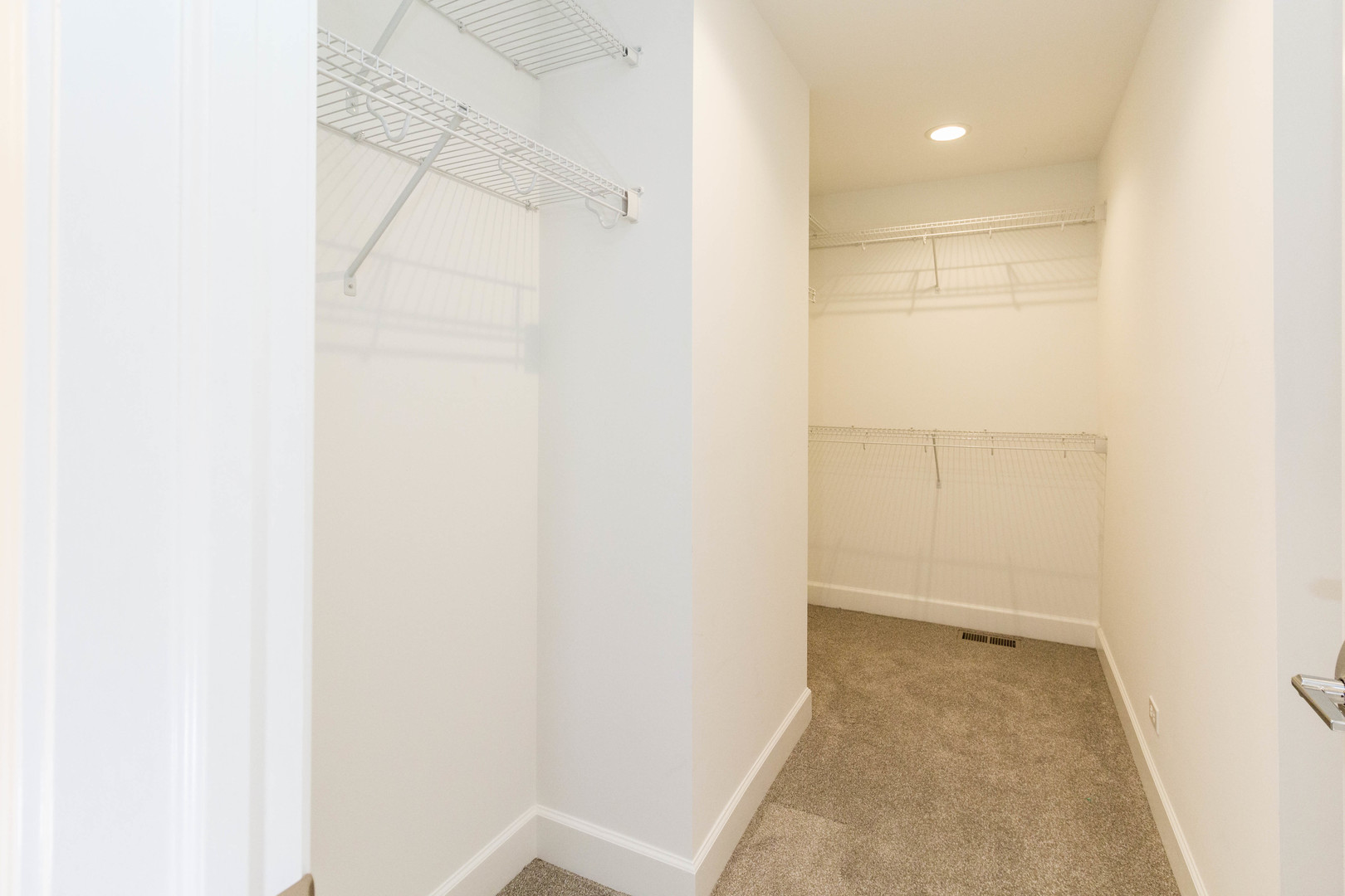 10723 Clock Tower Drive Countryside, IL 60525 - Photo 20 of 31 a view of small space