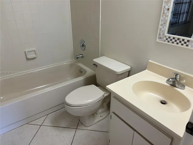 $2,300 | 8933 Southwest 123rd Court, Unit 105, Miami, FL 33186
