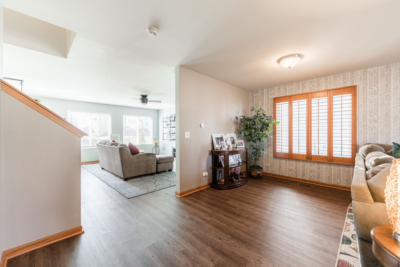 638 Dover Street Pingree Grove, IL 60140 - Photo 2 of 47