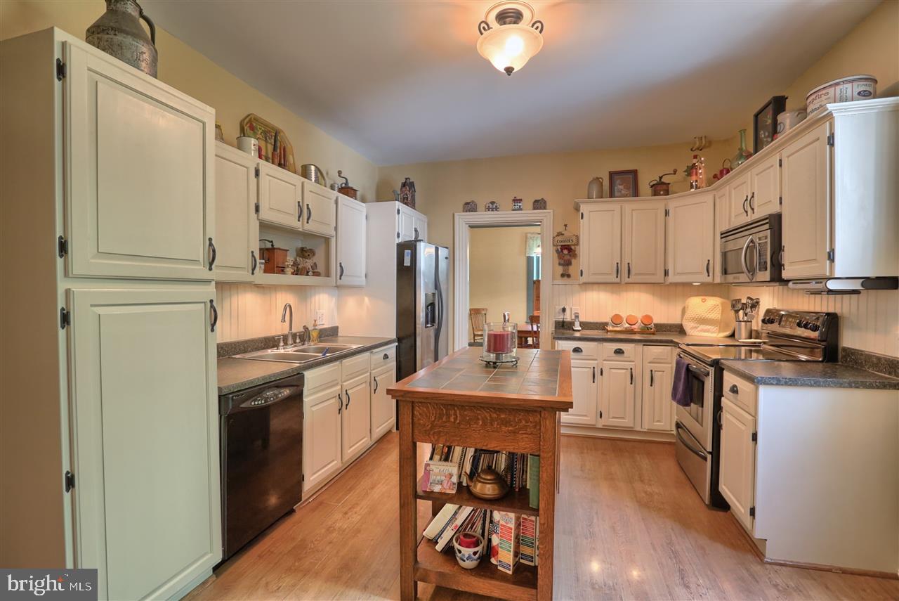 108 Burnt House Road Carlisle, PA 17015 - Photo 14 of 25 Gallery Image 14