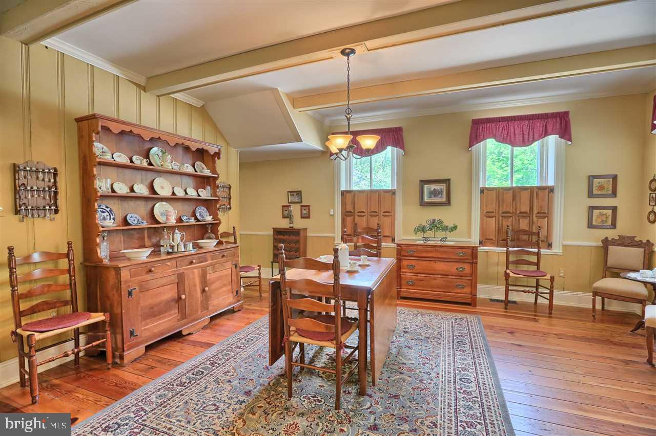 108 Burnt House Road Carlisle, PA 17015 - Photo 10 of 25 Gallery Image 10
