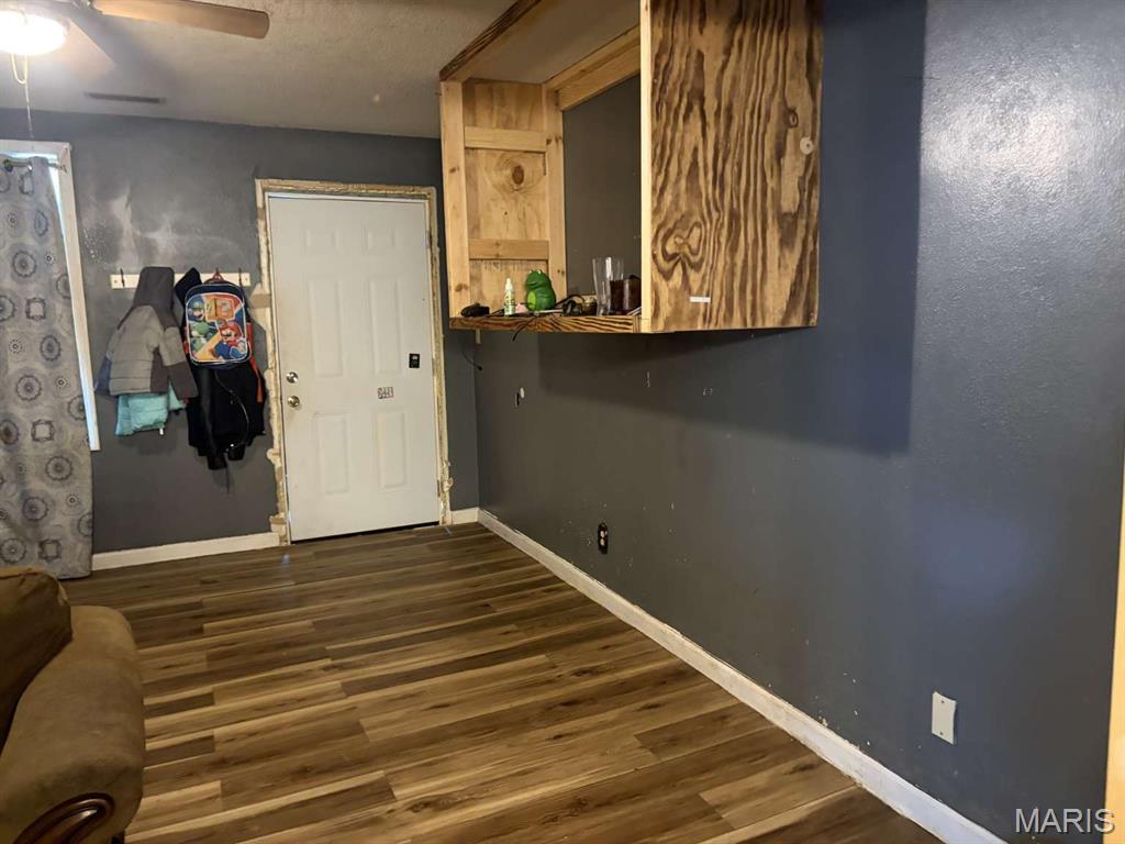 1005 Spring Street Poplar Bluff, MO 63901 - Photo 7 of 14
