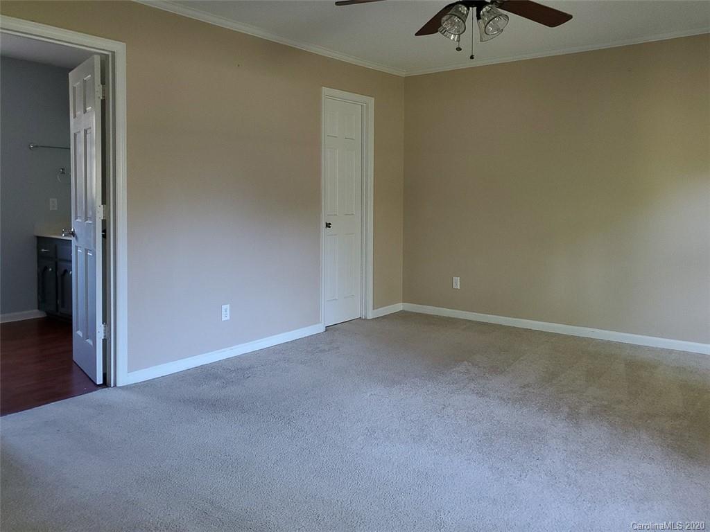 1747 Mallard Bay Road York, SC 29745 - Photo 8 of 12