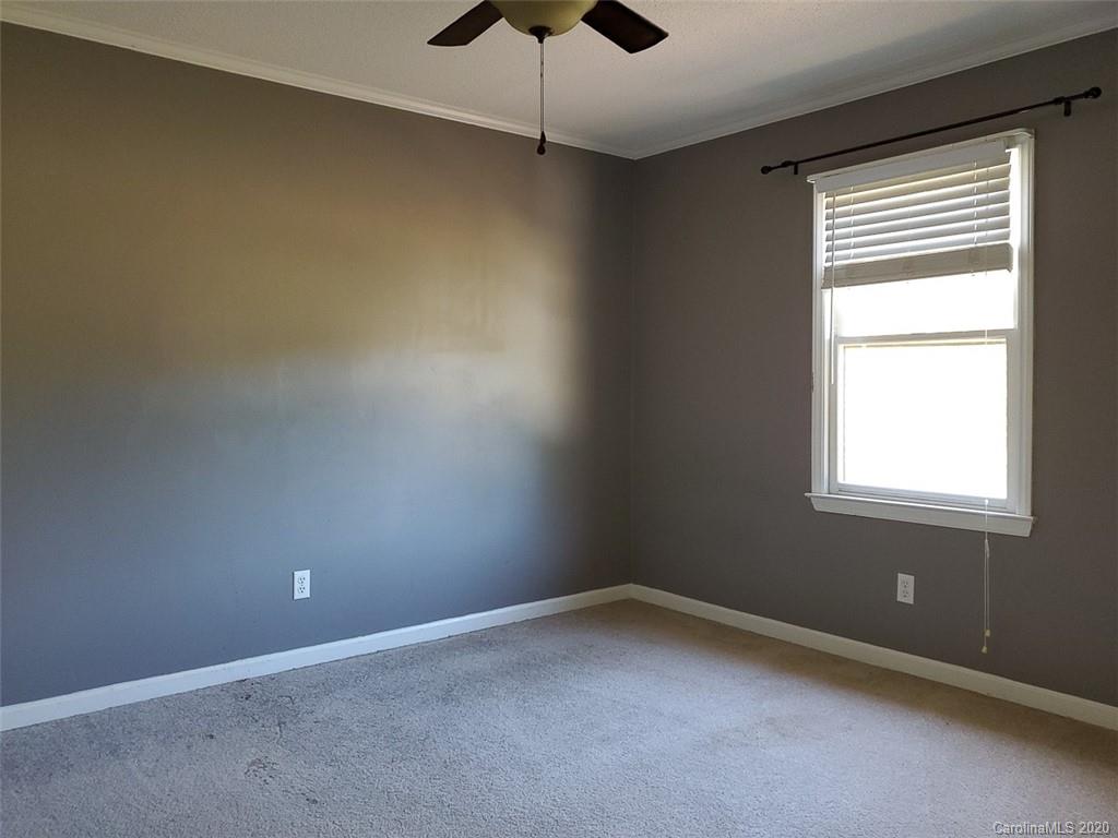 1747 Mallard Bay Road York, SC 29745 - Photo 10 of 12