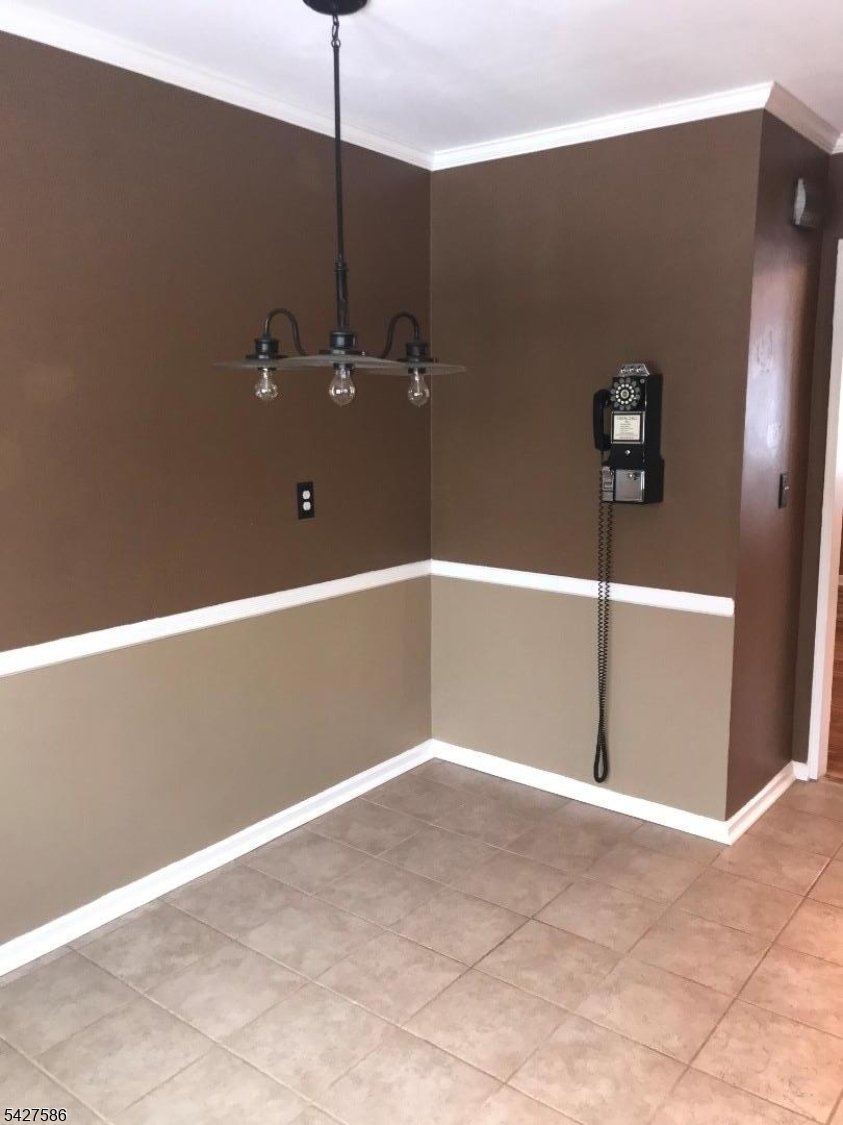 7 Troy Drive, Unit B Springfield, NJ 07081 - Photo 6 of 12