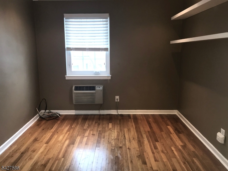 7 Troy Drive, Unit B Springfield, NJ 07081 - Photo 9 of 12