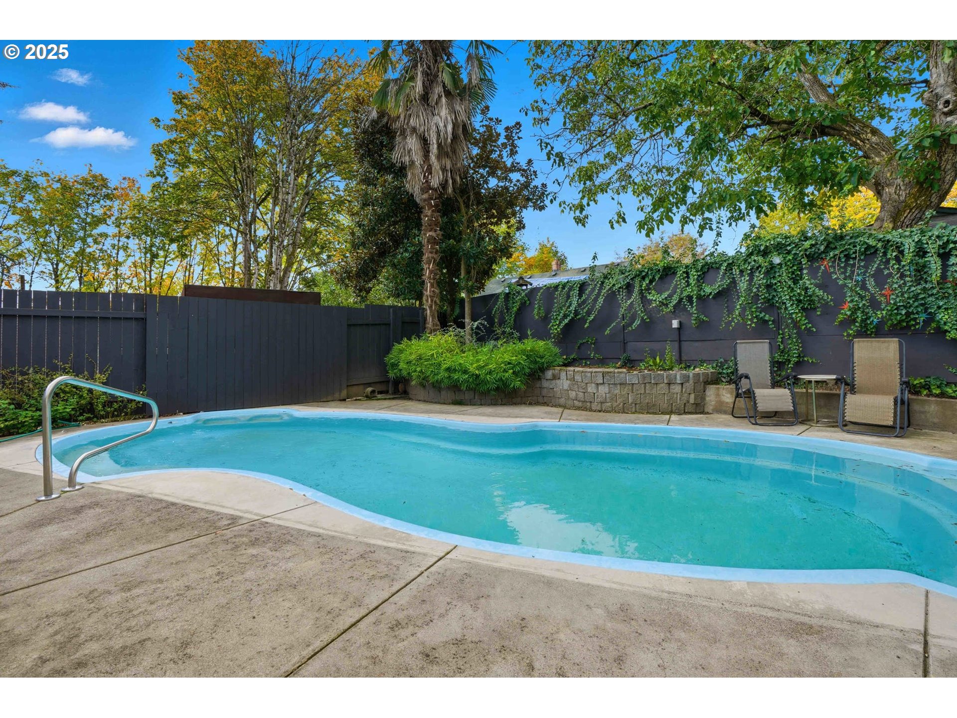 7323 Southwest 4th Avenue Portland, OR 97219 - Photo 25 of 25