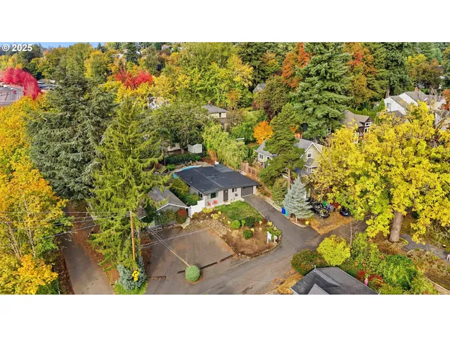 $490,000 | 7323 Southwest 4th Avenue, Portland, OR 97219