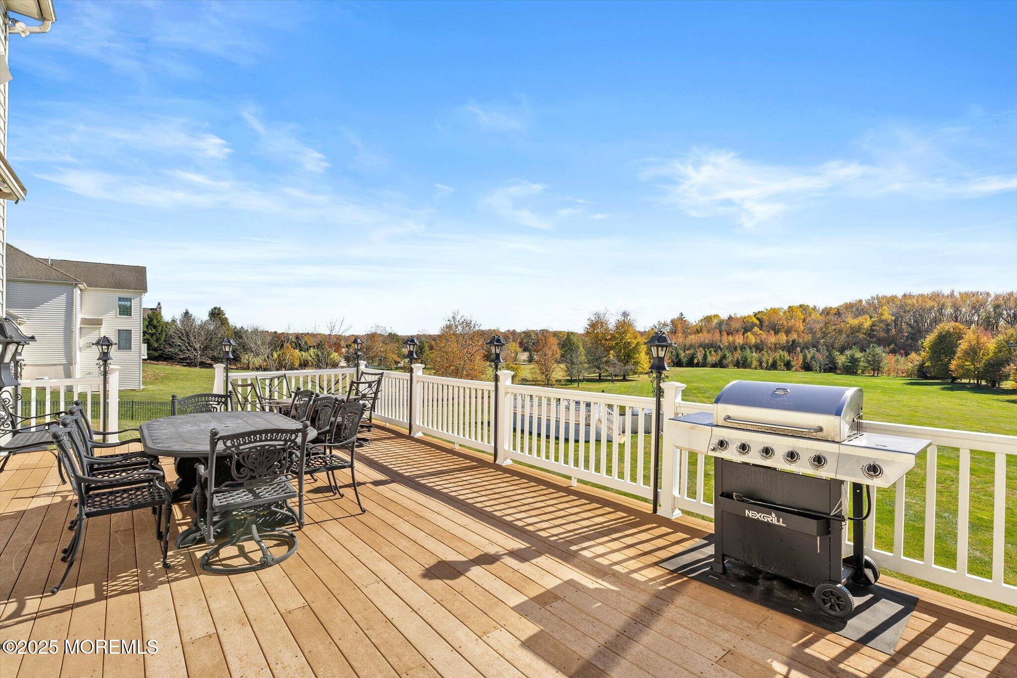 30 Ridgeview Way Allentown, NJ 08501 - Photo 65 of 68 54-30_Ridgeview_Way-54