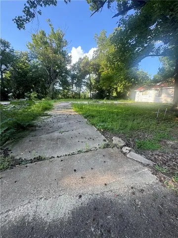 $15,000 | 461 Overton Avenue, Marksville, LA 71351