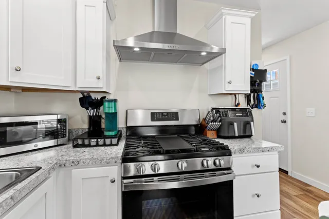 $150,000 | 1338 Woodbury Avenue, Unit 10, Portsmouth, NH 03801