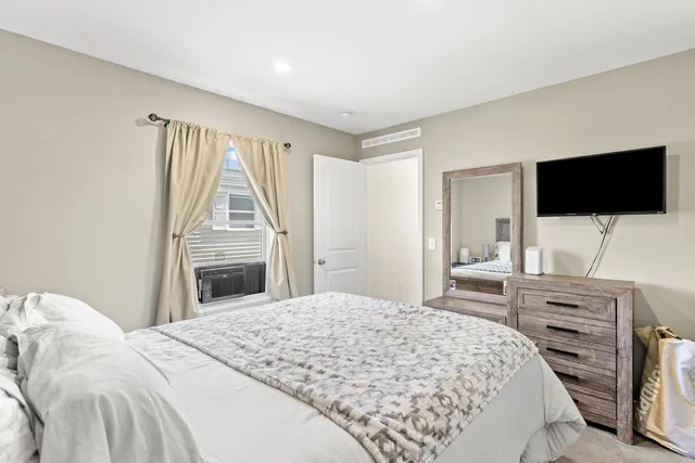 $150,000 | 1338 Woodbury Avenue, Unit 10, Portsmouth, NH 03801