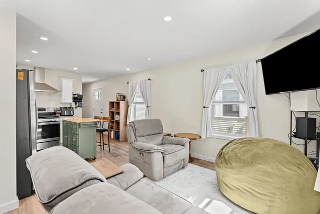 $150,000 | 1338 Woodbury Avenue, Unit 10, Portsmouth, NH 03801