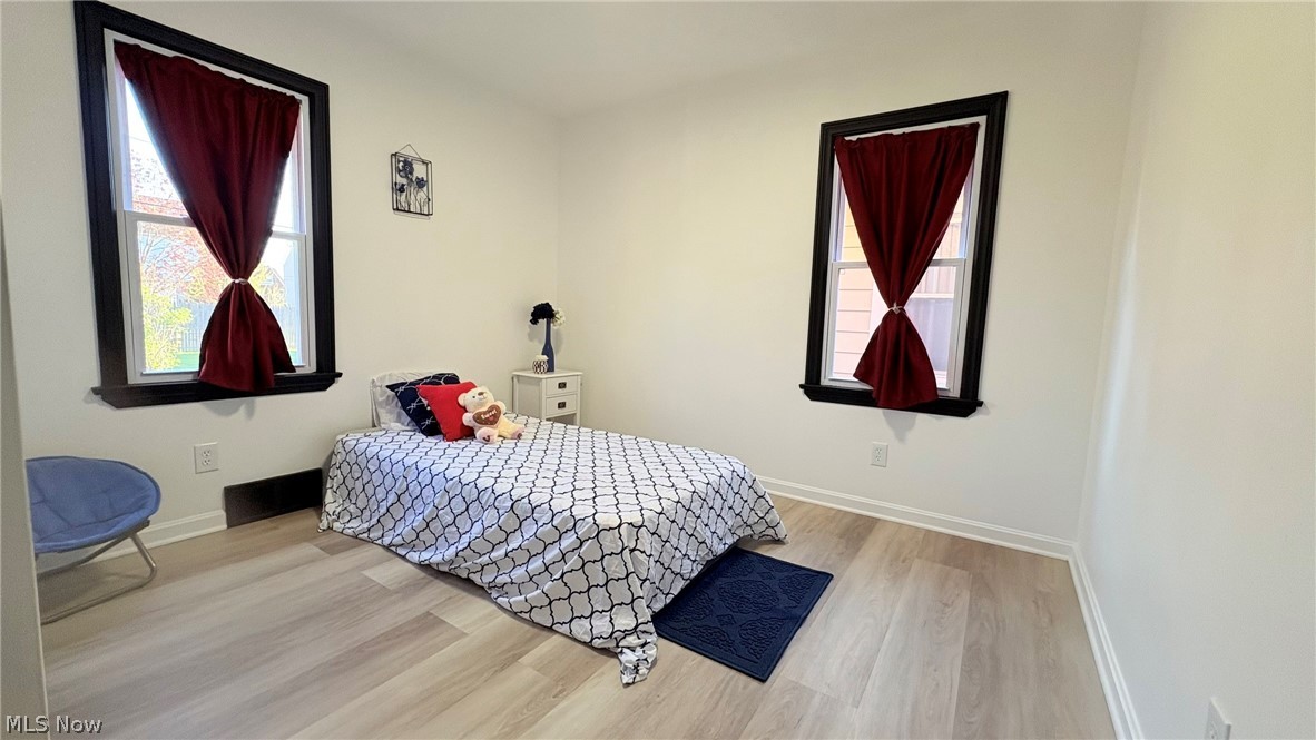 3321 Ralph Avenue Cleveland, OH 44109 - Photo 12 of 40 2nd Bedroom
