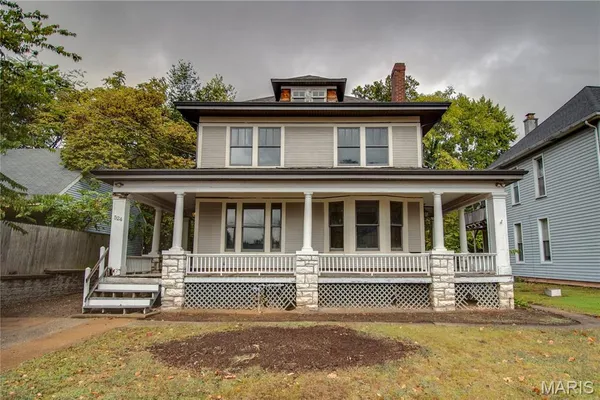 $104,900 | 524 East 7th Street, Alton, IL 62002